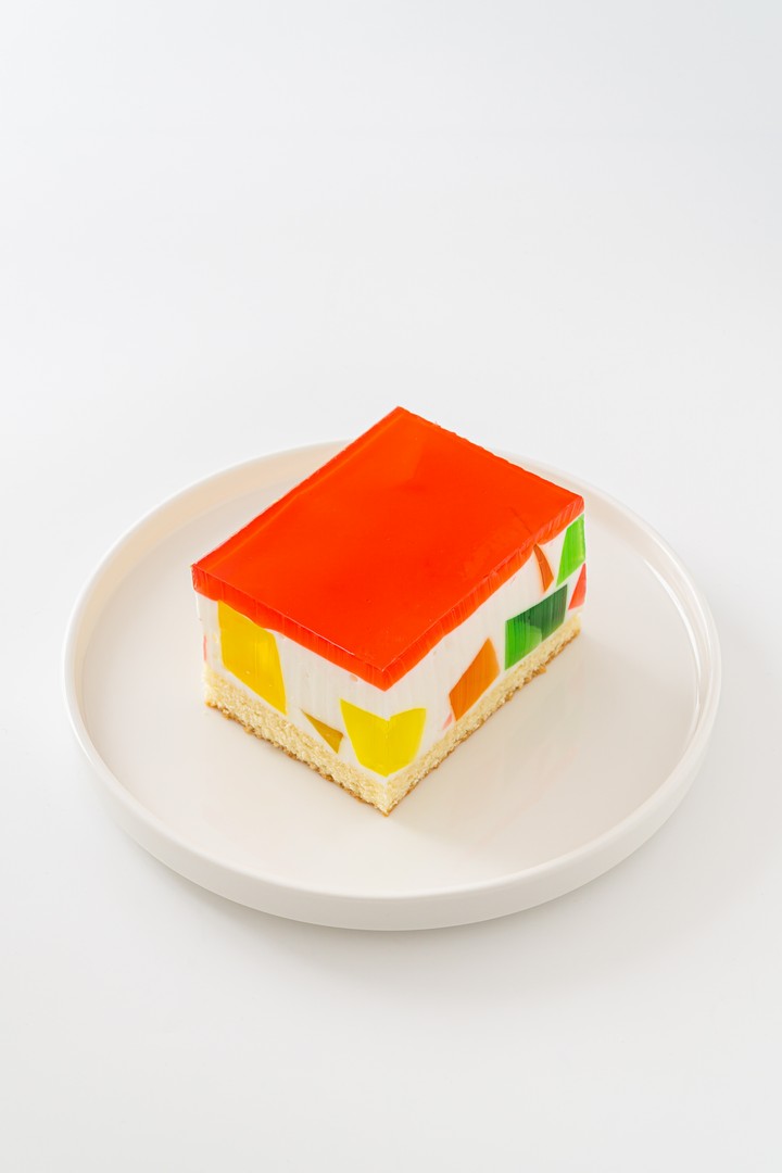 ŚMIETANOWIEC Z GALARETKĄ